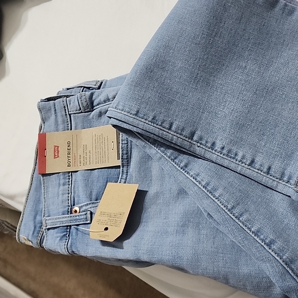 Levis womens boyfriend jeans